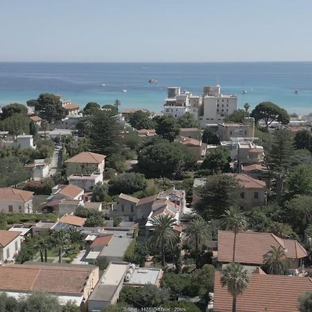 Apartment By The Sea Mondello Beach Palermo Buitenkant foto