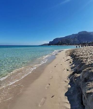 Apartment By The Sea Mondello Beach Palermo Buitenkant foto