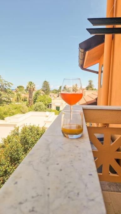 Apartment By The Sea Mondello Beach Palermo Buitenkant foto