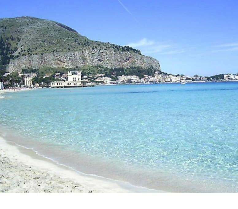 Apartment By The Sea Mondello Beach Palermo Buitenkant foto