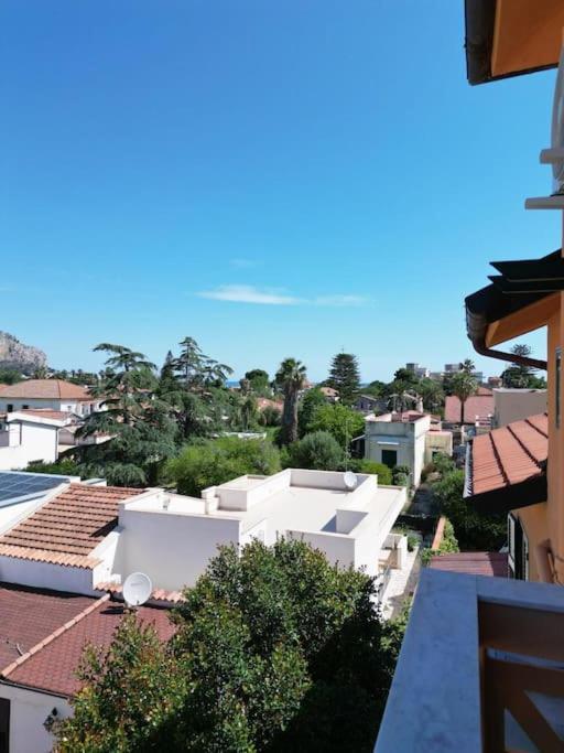 Apartment By The Sea Mondello Beach Palermo Buitenkant foto