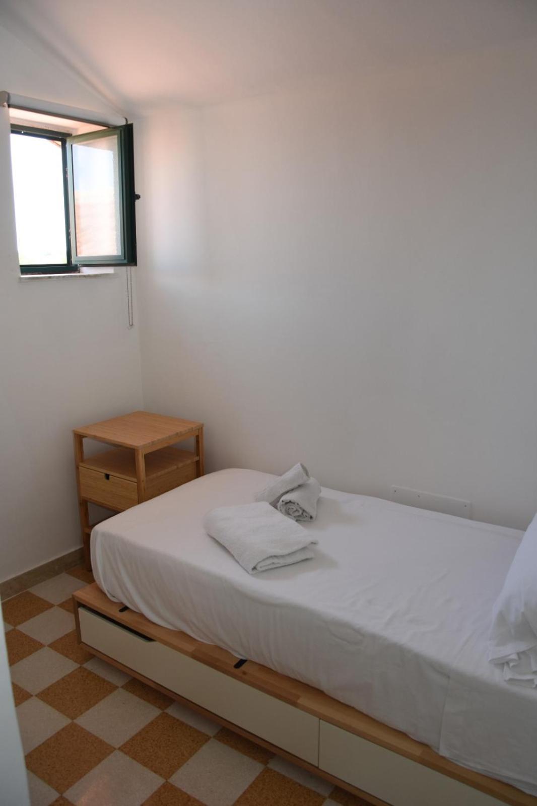 Apartment By The Sea Mondello Beach Palermo Buitenkant foto